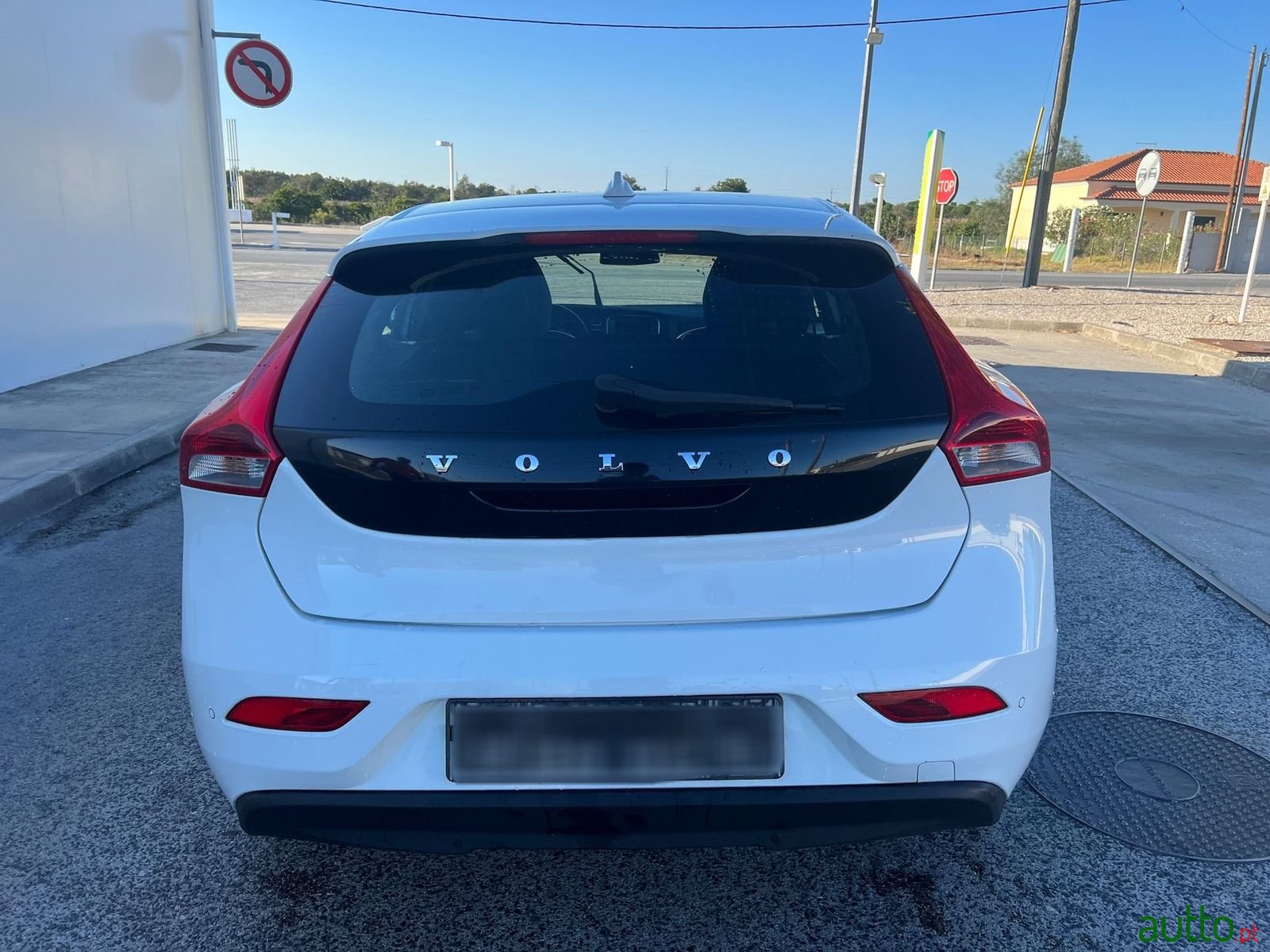 2014' Volvo V40 photo #4