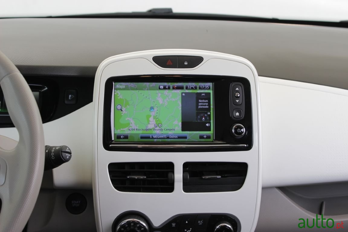 2019' Renault Zoe photo #4