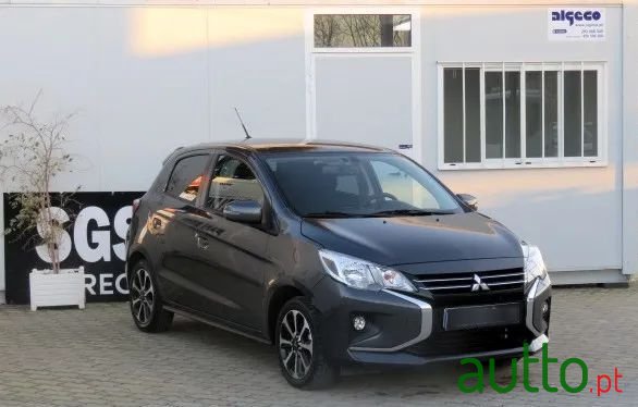 2024' Mitsubishi Space Star photo #1