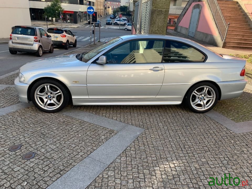 2001' BMW 316 photo #2