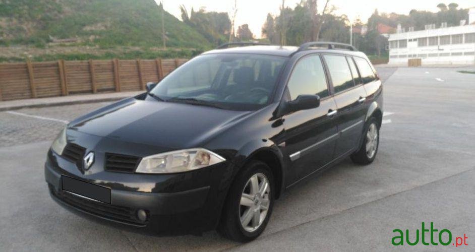 2005' Renault Megane Break photo #2