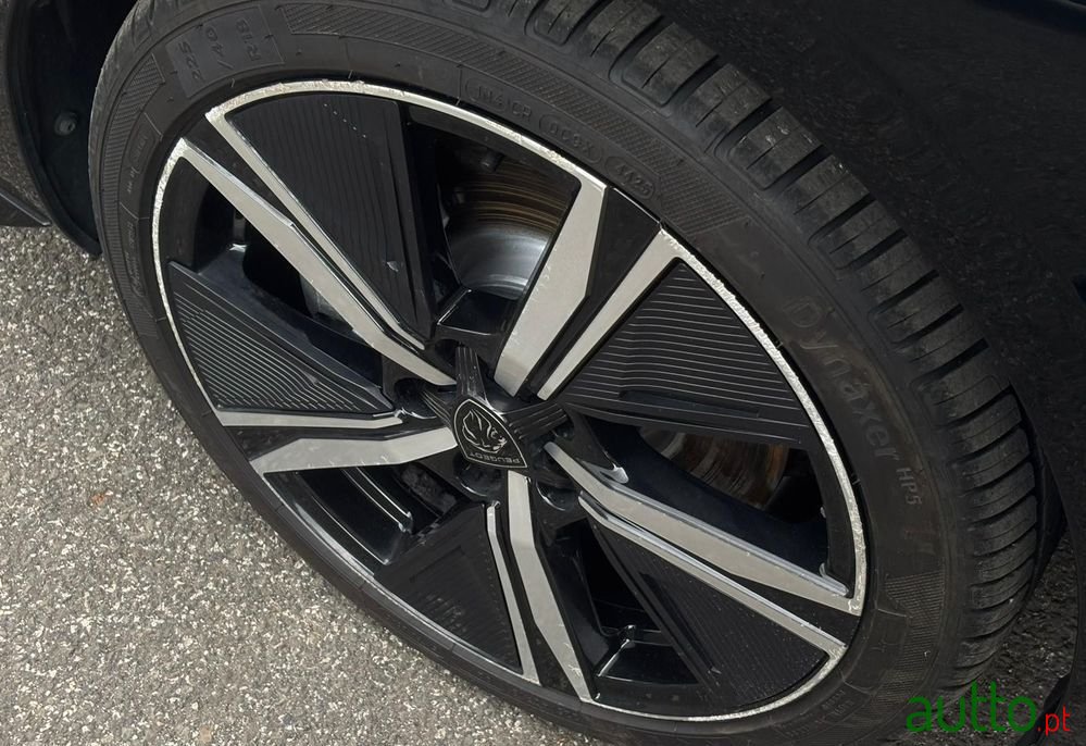 2022' Peugeot 308 photo #5