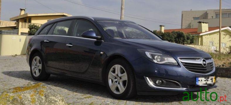 2014' Opel Insignia Sports Tourer photo #2