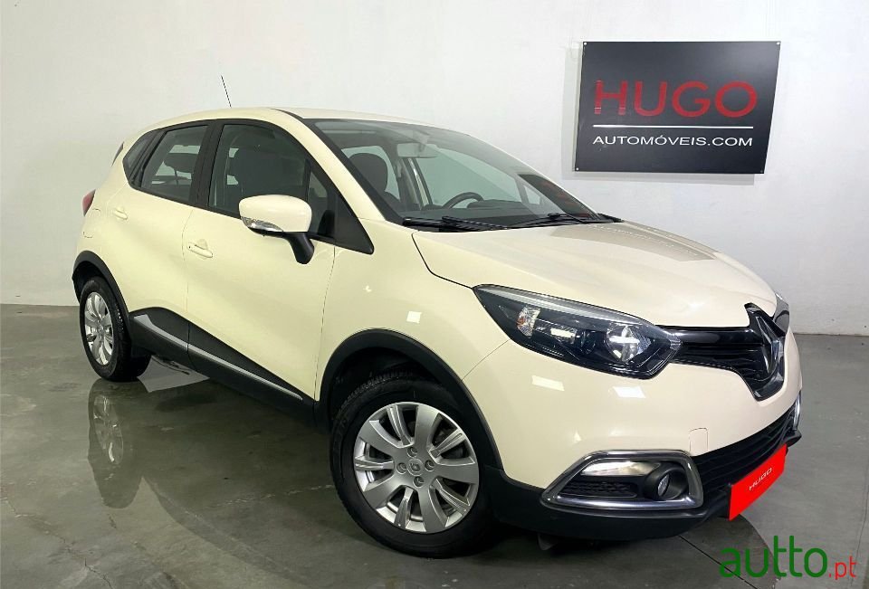 2014' Renault Captur photo #1