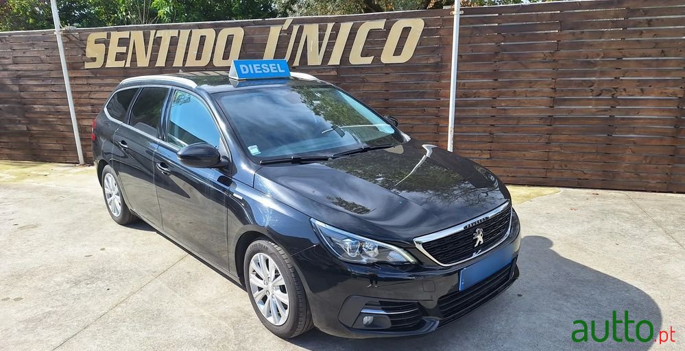 2019' Peugeot 308 Sw photo #3