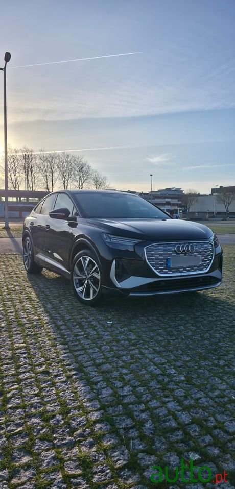 2022' Audi Q4 Sportback E-Tron photo #1