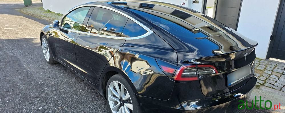 2020' Tesla Model 3 photo #3