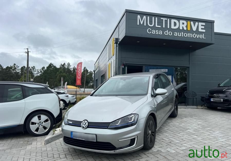 2015' Volkswagen e-Golf Ac/Dc photo #1