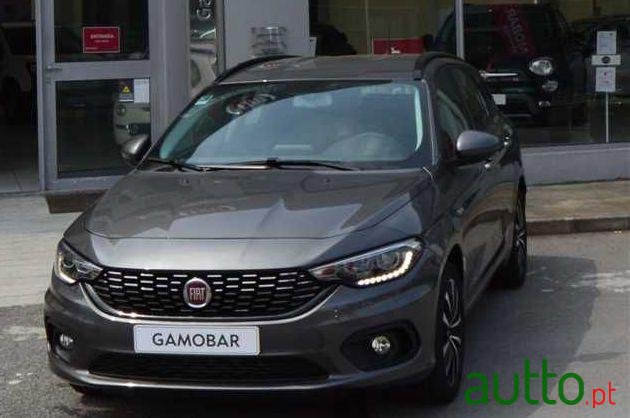 2016' Fiat Tipo 1.6 M-Jet Lounge Dct photo #1