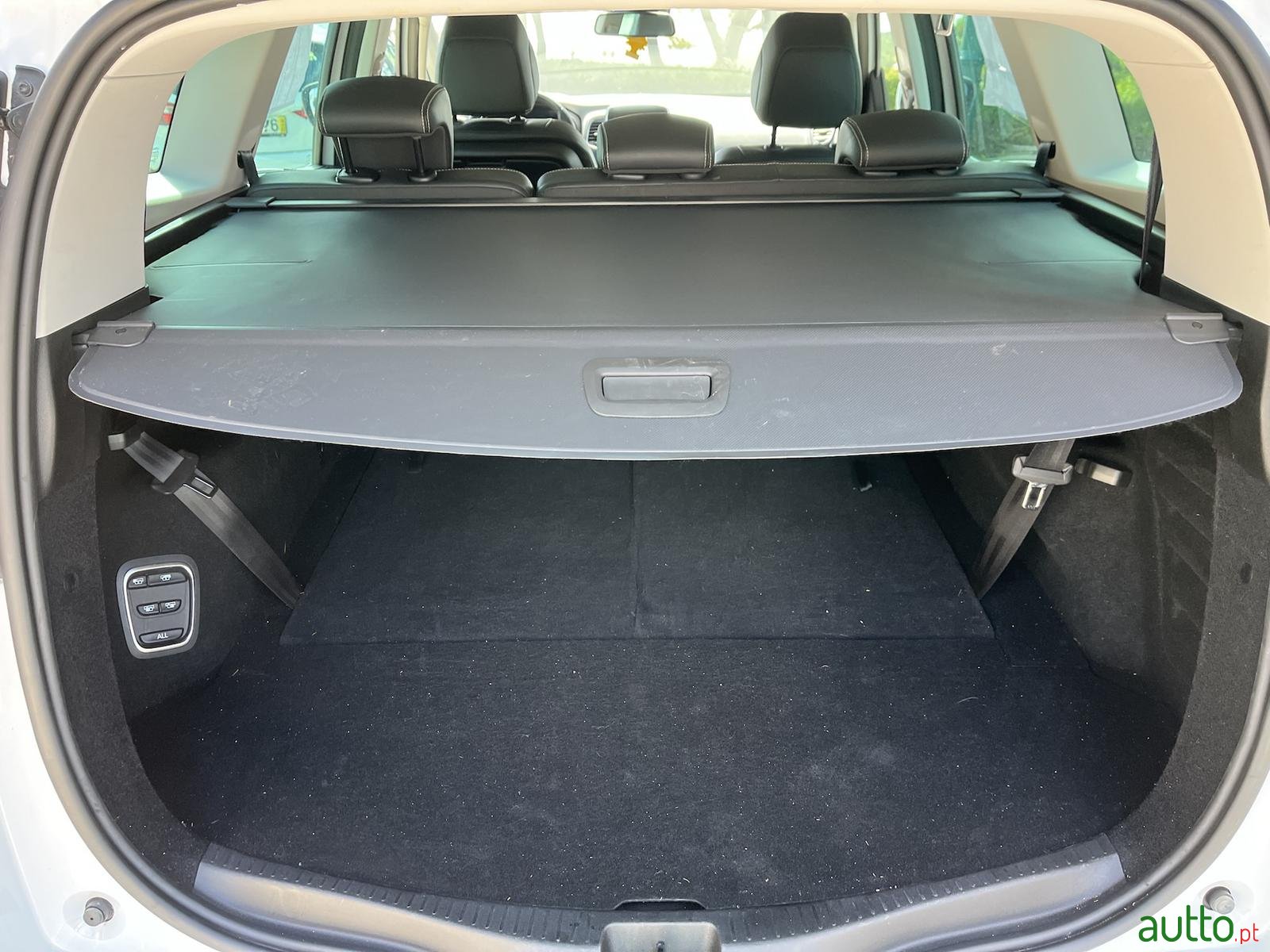 2018' Renault Grand Scenic photo #7