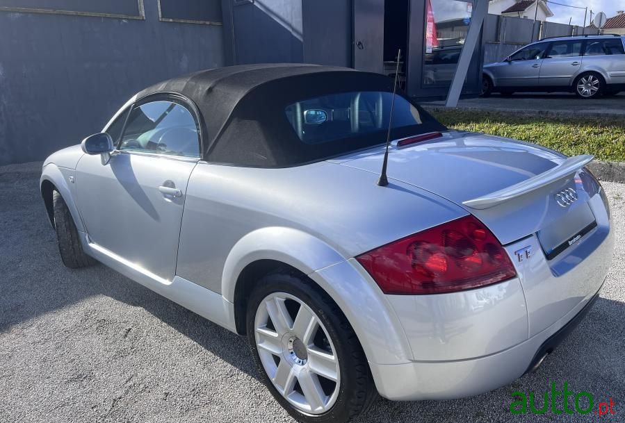 2003' Audi TT Roadster photo #5