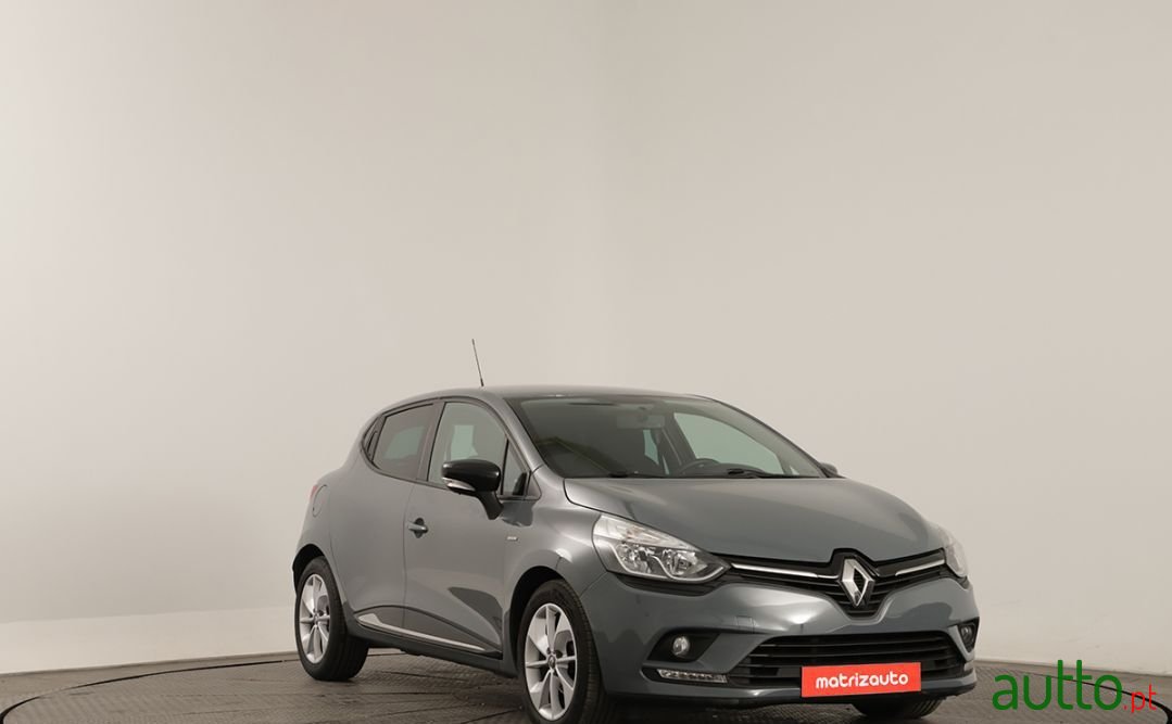 2018' Renault Clio photo #1