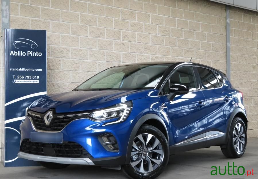 2021' Renault Captur 1.0 Tce Exclusive photo #1