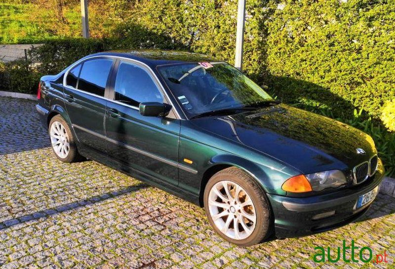 2001' BMW 320 Cx. Automática photo #3