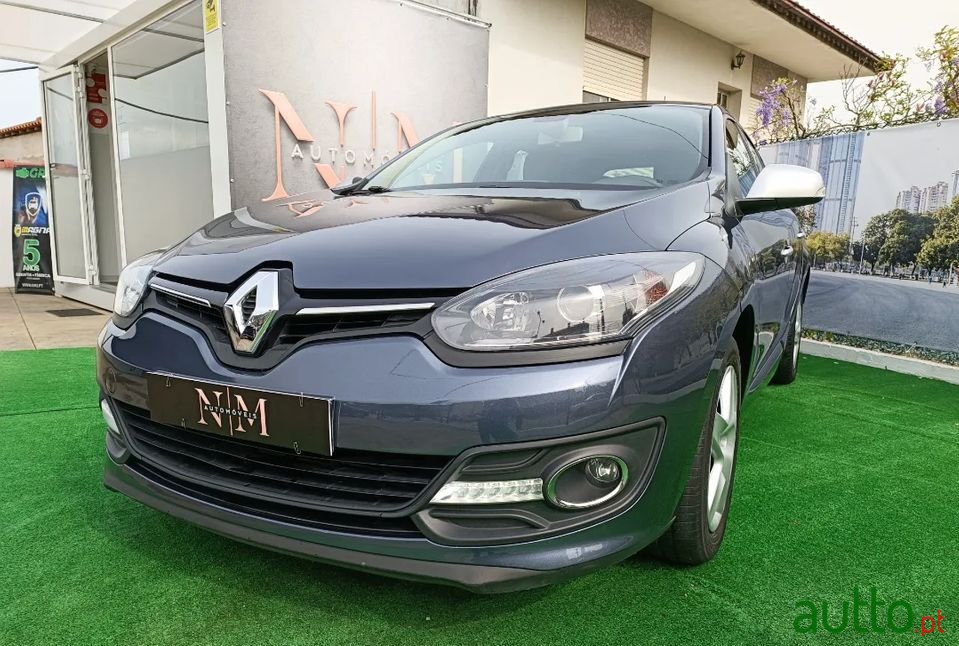 2015' Renault Megane photo #4