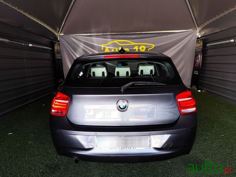 2014' BMW Série 1 D Line Urban photo #5