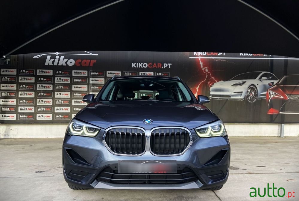 2021' BMW X1 16 D Sdrive Auto photo #2