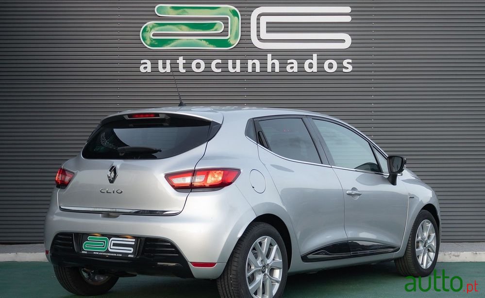 2019' Renault Clio 1.5 Dci Limited photo #6