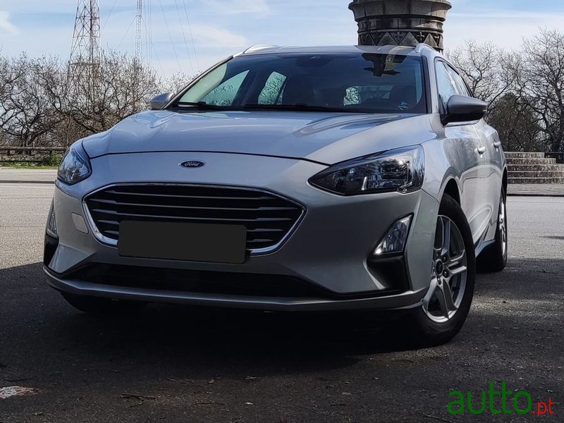 2020' Ford Focus Sw photo #3