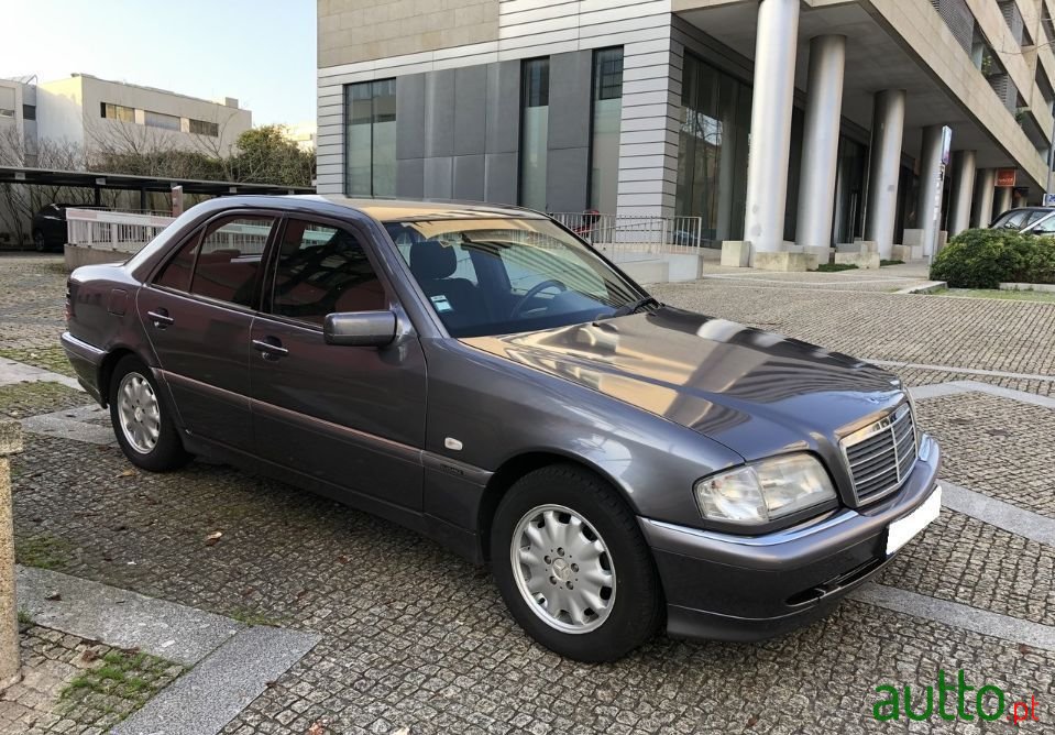 1999' Mercedes-Benz C-220 photo #5