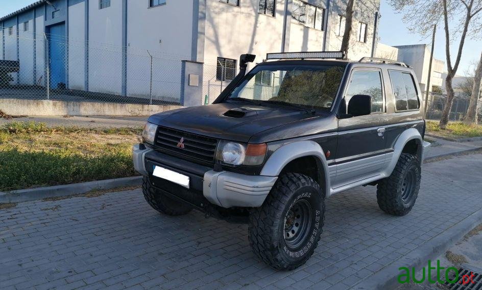 1994' Mitsubishi Pajero 2.8 Td photo #1