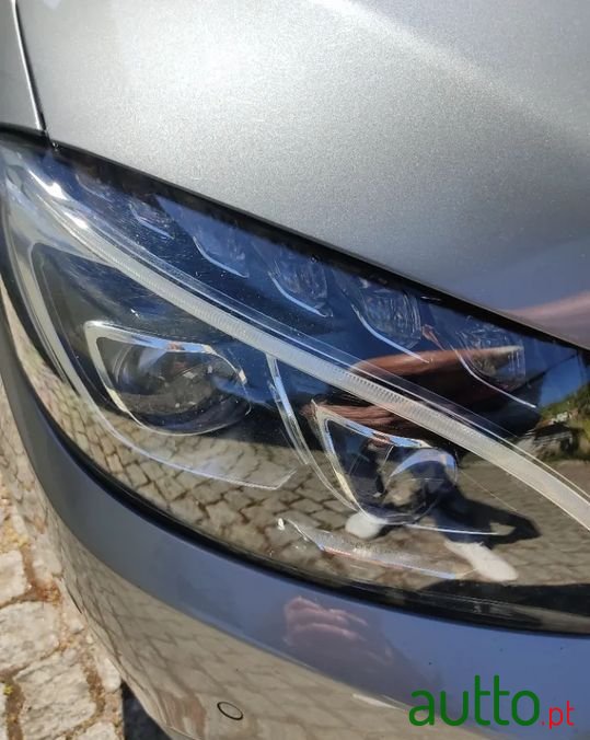 2016' Mercedes-Benz C-350 photo #3