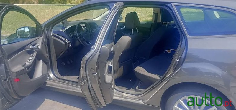 2017' Ford Focus 1.5 Tdci Trend+ photo #2
