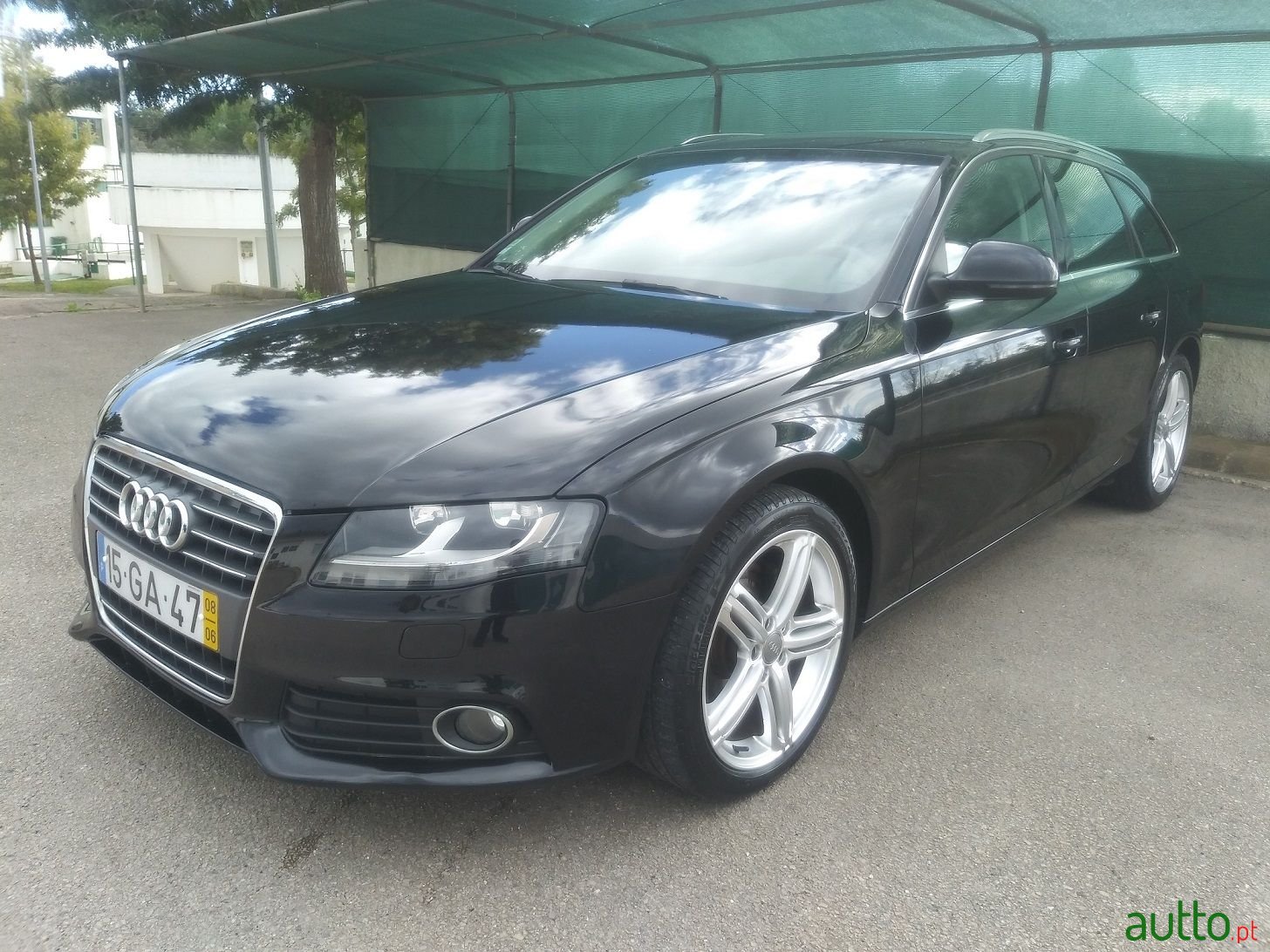 2008' Audi A4 Avant photo #2