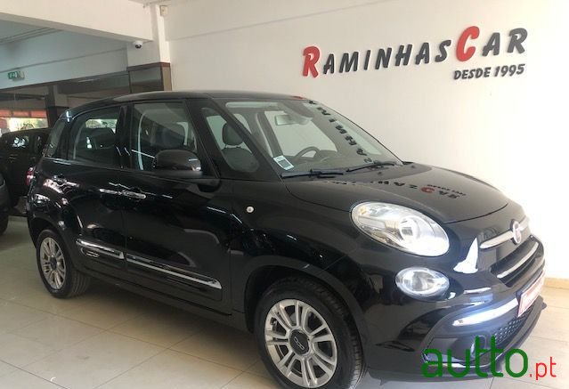 2018' Fiat 500L photo #1