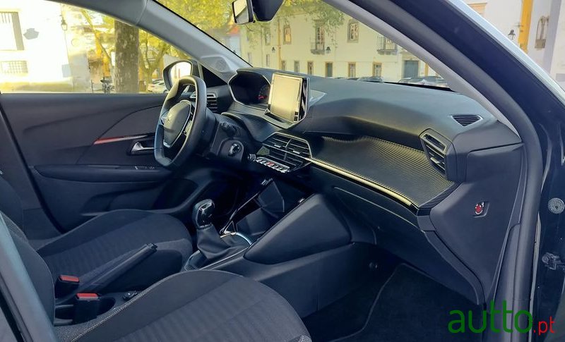 2020' Peugeot 208 1.2 Puretech Active photo #6