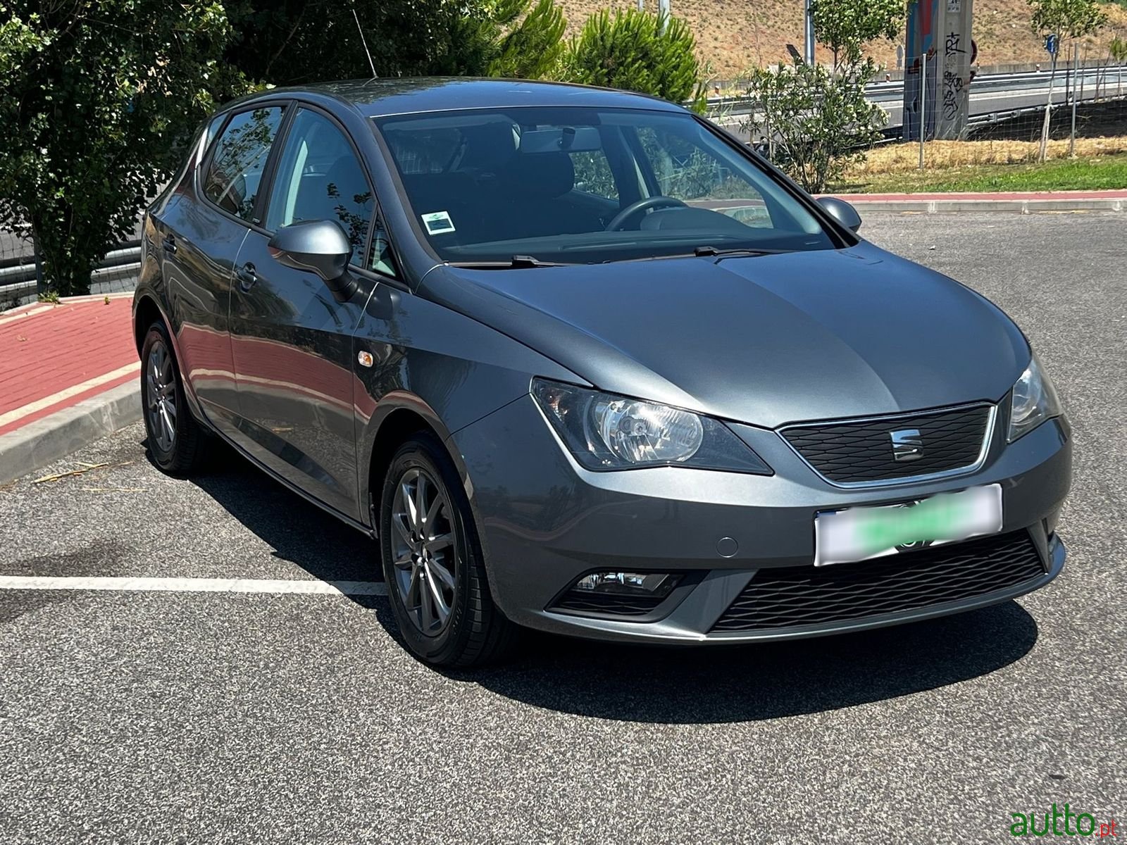 2015' SEAT Ibiza photo #4
