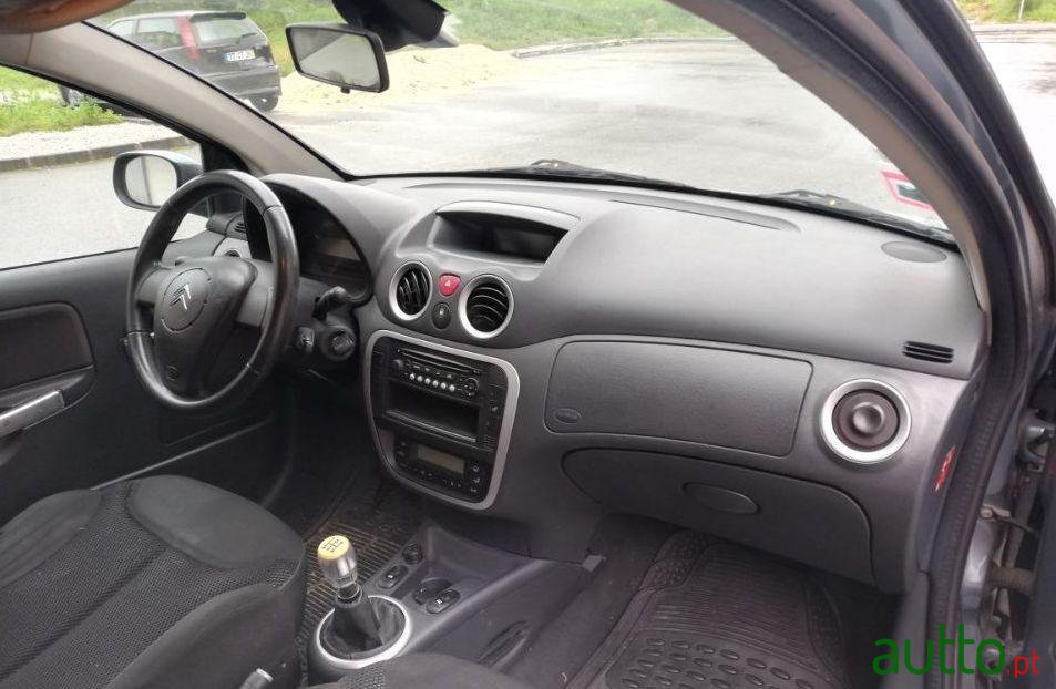 2007' Citroen C2 Vtr photo #1