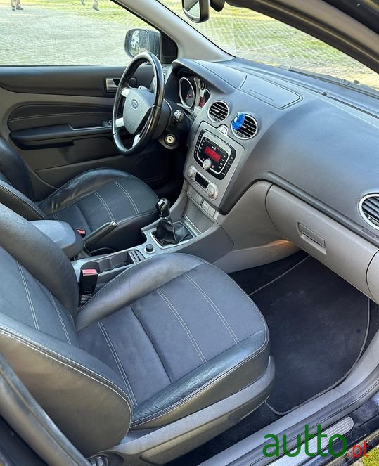 2008' Ford Focus Sw photo #5