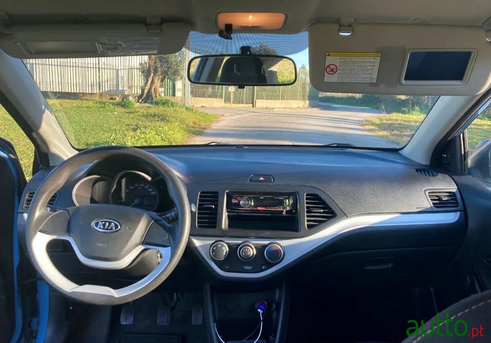 2011' Kia Picanto photo #6