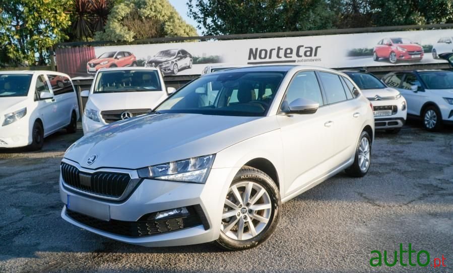 2022' Skoda Scala 1.0 Tsi Ambition photo #1