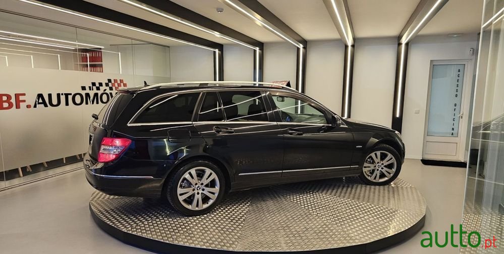 2010' Mercedes-Benz C 220 photo #5