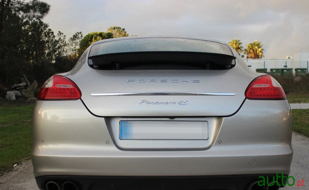 2010' Porsche Panamera 4S Pdk photo #5