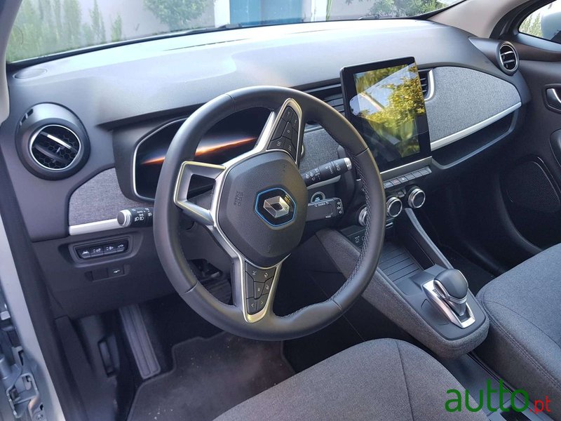 2020' Renault Zoe photo #3