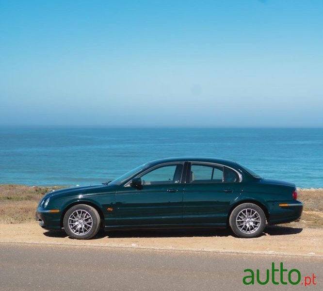 1999' Jaguar S-Type photo #2