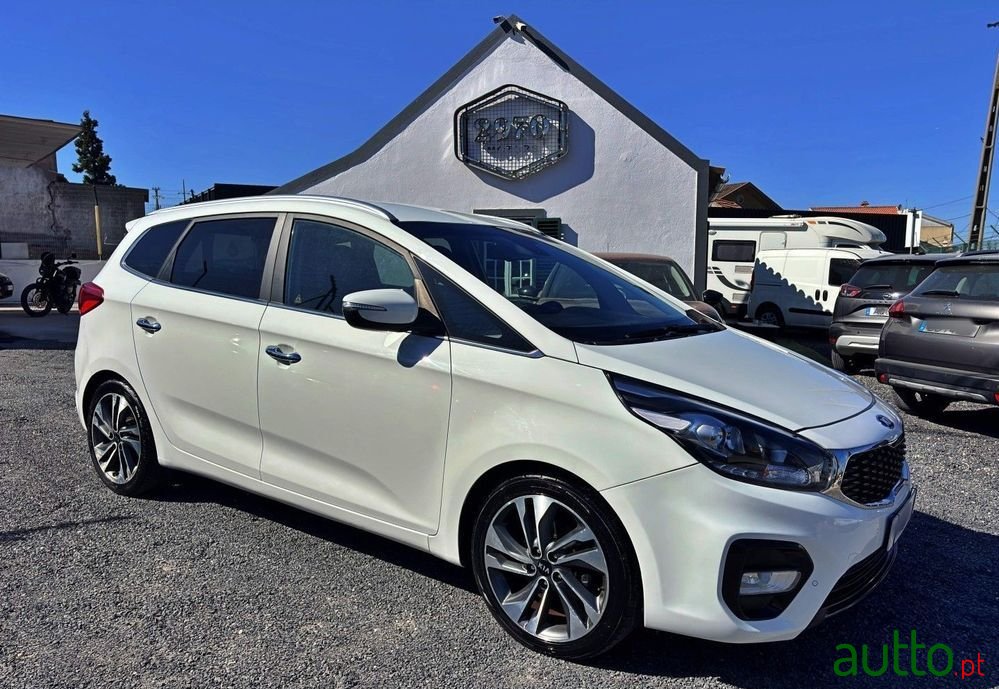 2018' Kia Carens 1.7 Crdi Isg Ex photo #1