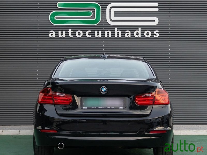 2014' BMW 318 D Auto Line Sport photo #5