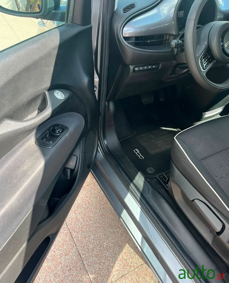 2023' Fiat 500e 42Kwh Icon photo #6