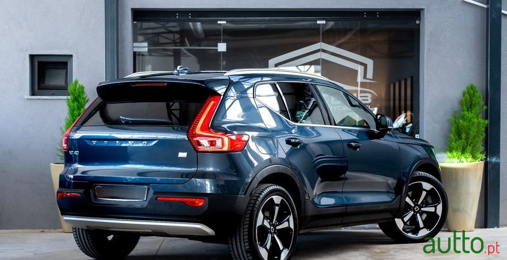 2020' Volvo Xc 40 photo #5