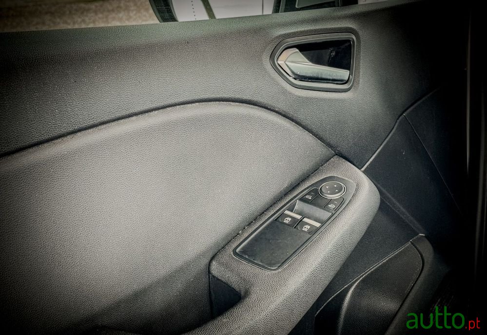 2020' Renault Clio photo #4