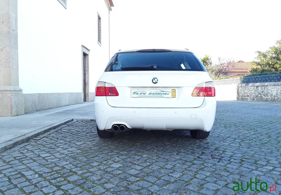 2008' BMW 520 photo #3