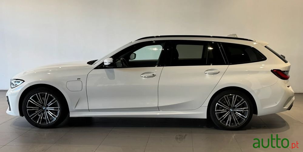 2021' BMW Série 3 photo #4