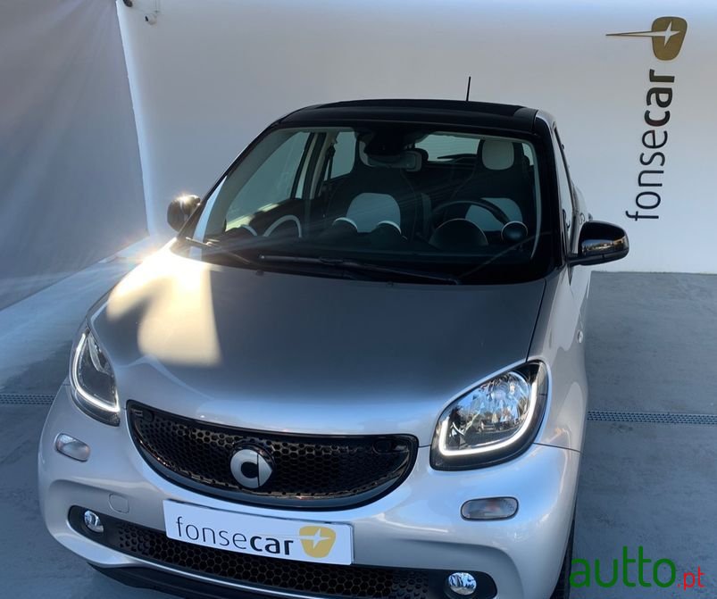2015' Smart Forfour photo #3