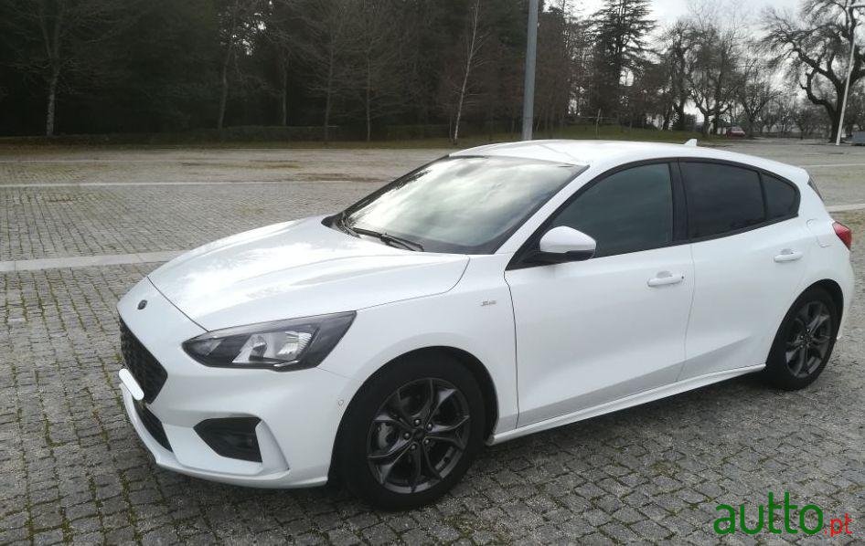 2019' Ford Focus St-Line photo #2