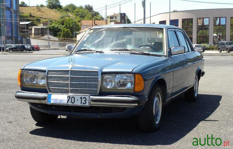 1980' Mercedes-Benz 240 240D photo #1