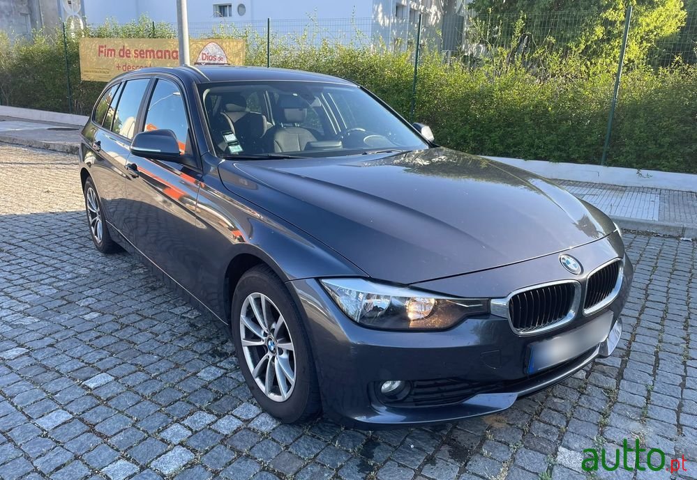 2015' BMW 318 D Touring photo #1